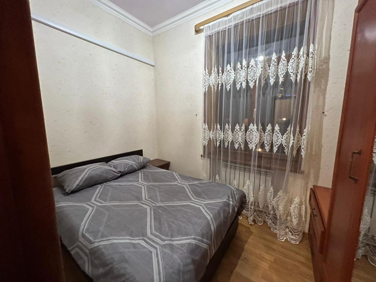 Comfy Apartment On Amiryan Street,Near Republic Squere Yerevan Exterior foto